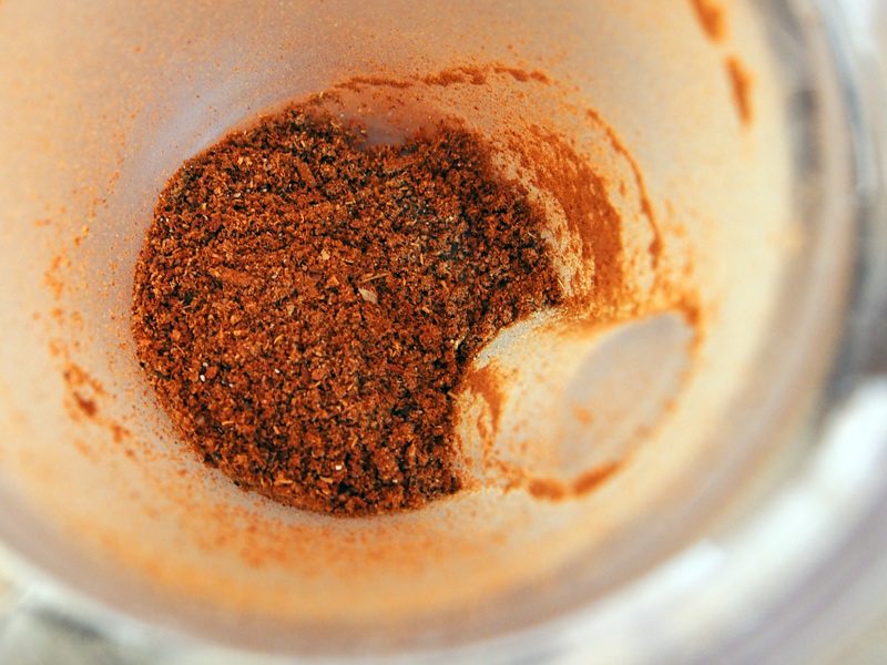 poudre d'épices pour le curry massaman