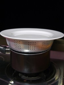 Mon propre panier à vapeur avec une casserole