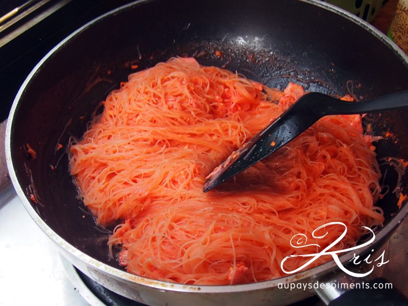 Les vermicelles oranges sautées