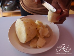 L'ananas coupé en morceaux