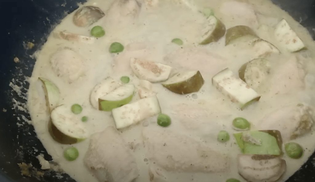 curry vert d'aubergines et poulet